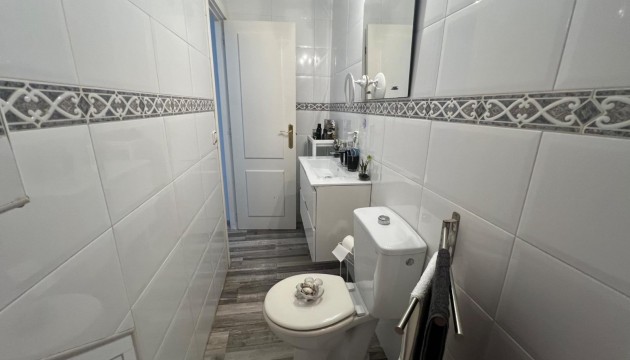 Перепродажа - Таунхаус - Torrevieja - Nueva Torrevieja - Aguas Nuevas