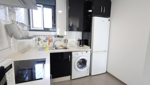 Wiederverkauf - Bungalow - Orihuela Costa - La Zenia