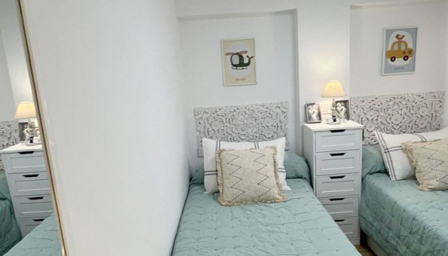 Wiederverkauf - Apartment - Torrevieja - Punta Prima