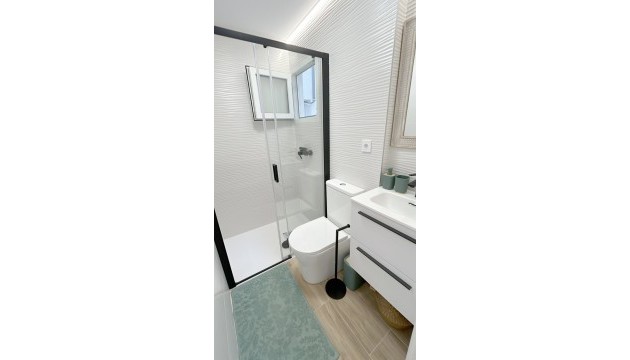 Wiederverkauf - Apartment - Torrevieja - Punta Prima