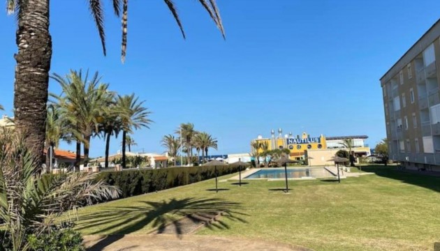 Wiederverkauf - Apartment - Torrevieja - Punta Prima