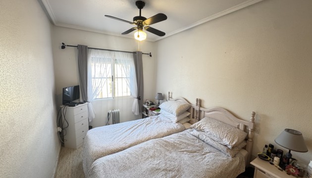 Перепродажа - Квартира - Orihuela Costa - La Florida