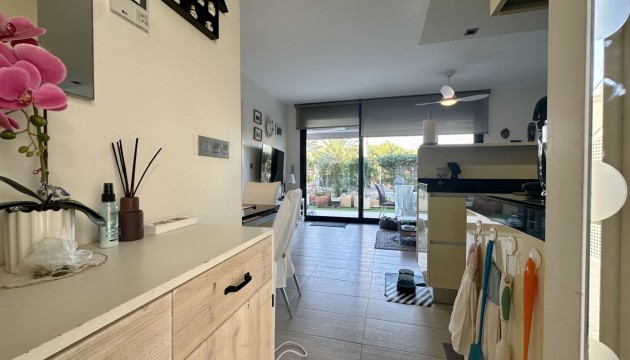 Resale - Apartment - Orihuela Costa - Punta Prima