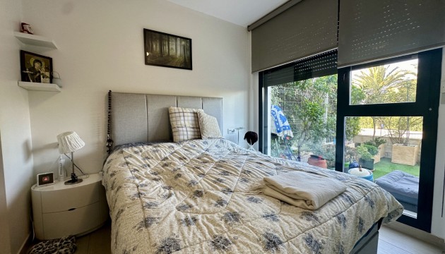 Resale - Apartment - Orihuela Costa - Punta Prima