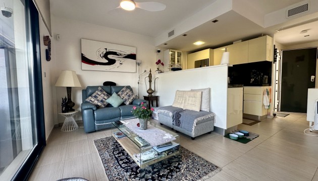 Resale - Apartment - Orihuela Costa - Punta Prima