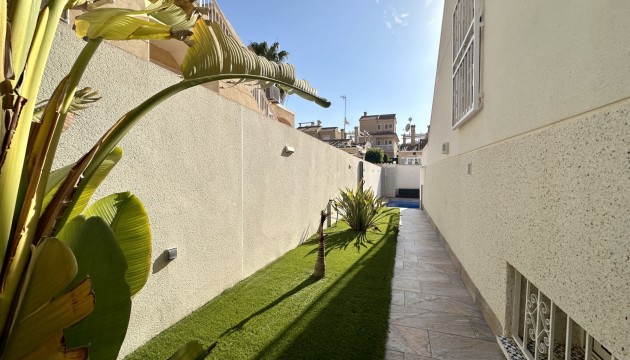 Reventa - Chalet Independiente - Orihuela Costa - Los Altos