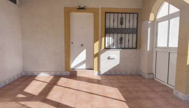 Resale - Bungalow - Orihuela Costa - Punta Prima