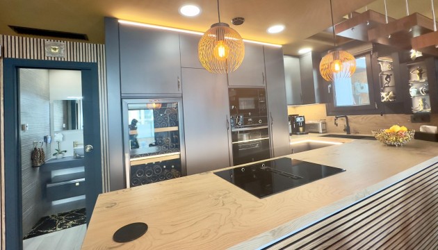 Herverkoop - Detached Villa - Orihuela Costa - Lomas de Cabo Roig