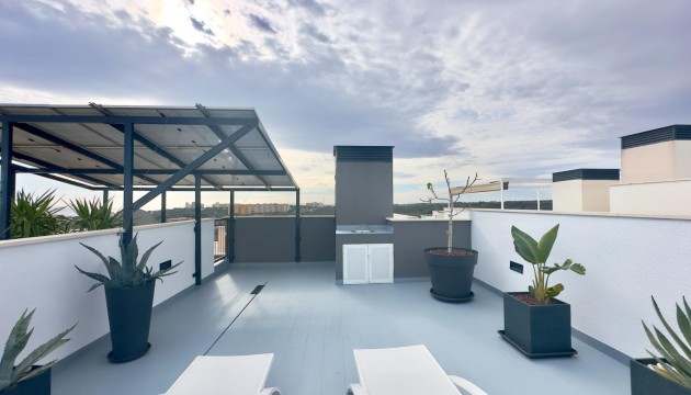 Herverkoop - Detached Villa - Orihuela Costa - Lomas de Cabo Roig