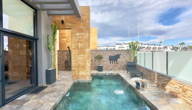 Herverkoop - Detached Villa - Orihuela Costa - Lomas de Cabo Roig