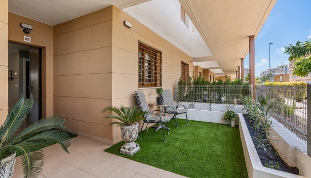 Resale - Apartment - Orihuela Costa - Los Dolses