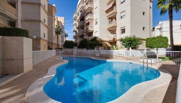 Wiederverkauf - Apartment - Torrevieja - Playa del Cura