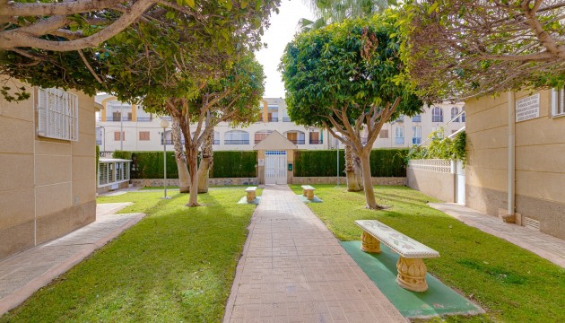Wiederverkauf - Apartment - Torrevieja - Playa del Cura