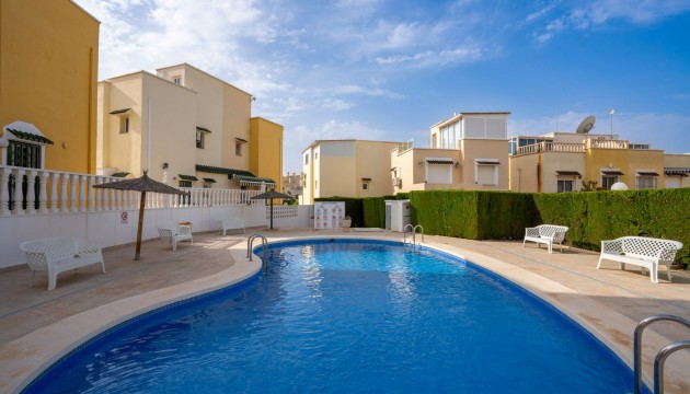 Resale - Duplex - Orihuela Costa - Los Altos