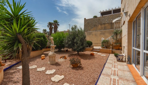 Перепродажа - отдельная вилла - Ciudad Quesada - Rojales