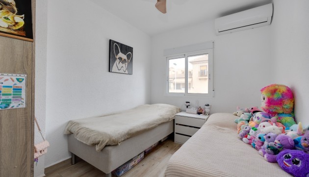 Begagnad - Lägenhet - Torrevieja - Playa De Los Locos