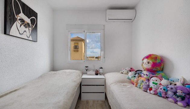 Begagnad - Lägenhet - Torrevieja - Playa De Los Locos