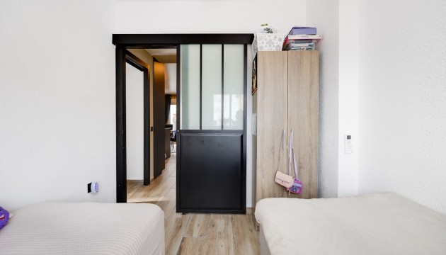 Begagnad - Lägenhet - Torrevieja - Playa De Los Locos