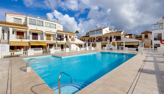 Begagnad - Lägenhet - Torrevieja - Playa De Los Locos