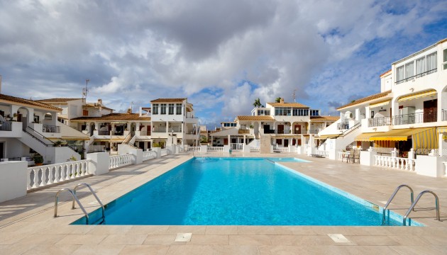 Begagnad - Lägenhet - Torrevieja - Playa De Los Locos