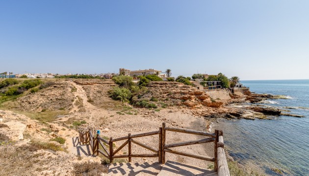 Begagnad - Lägenhet - Torrevieja - Playa De Los Locos