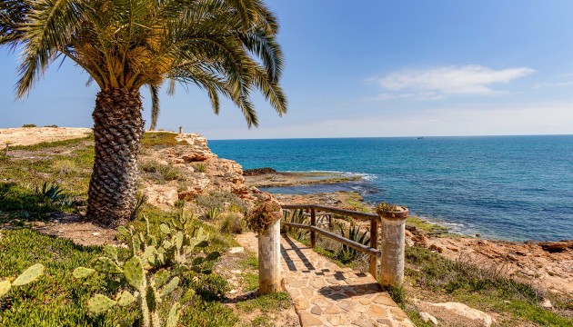 Begagnad - Lägenhet - Torrevieja - Playa De Los Locos