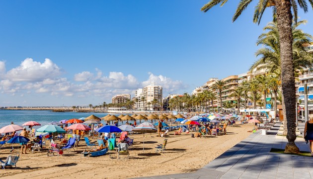 Begagnad - Lägenhet - Torrevieja - Playa De Los Locos