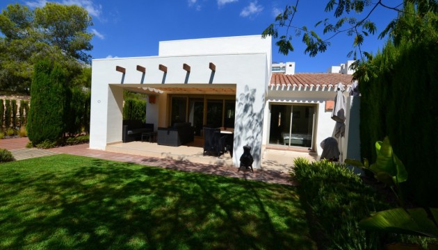 Begagnad - Fristående Villa - Orihuela - Las Colinas Golf