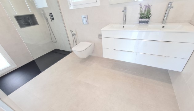 Wiederverkauf - Detached Villa - La Marina