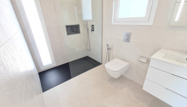 Wiederverkauf - Detached Villa - La Marina