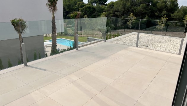 Videresalg - Detached Villa - Las Colinas Golf