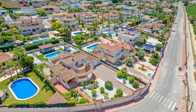 Resale - Detached Villa - Algorfa