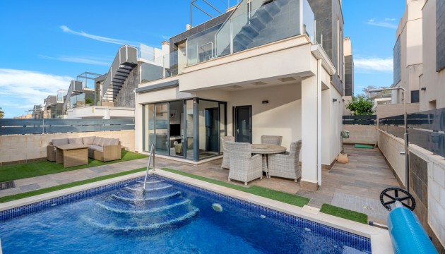 Herverkoop - Detached Villa - Orihuela Costa