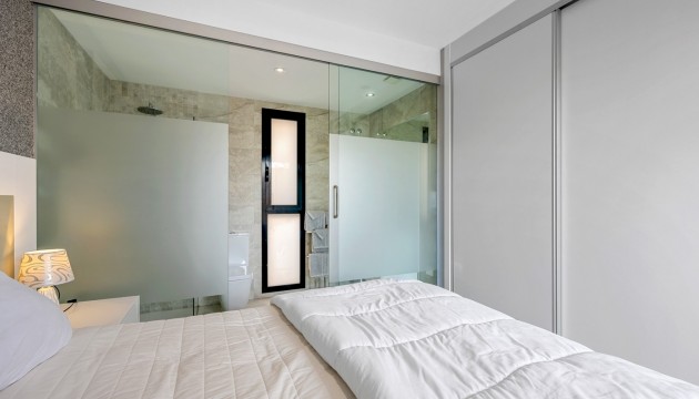 Herverkoop - Detached Villa - Orihuela Costa