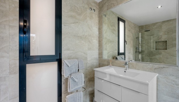 Herverkoop - Detached Villa - Orihuela Costa