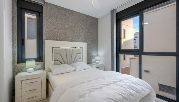 Herverkoop - Detached Villa - Orihuela Costa