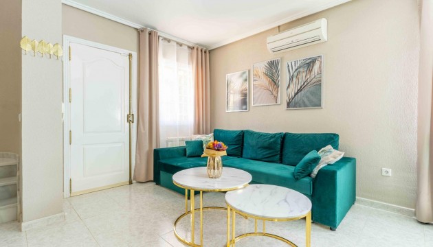 Reventa - Chalet Independiente - Orihuela Costa - Punta Prima