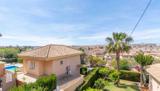 Reventa - Chalet Independiente - Orihuela Costa - Punta Prima