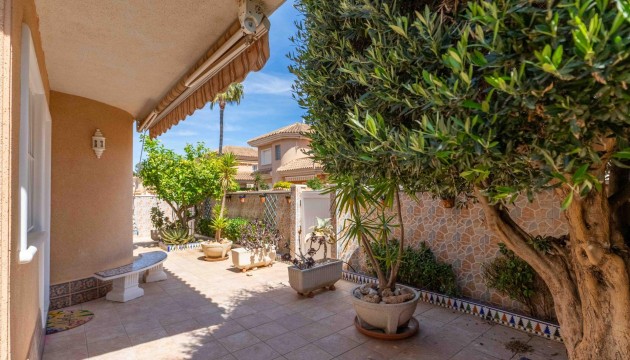 Reventa - Chalet Independiente - Orihuela Costa - Punta Prima