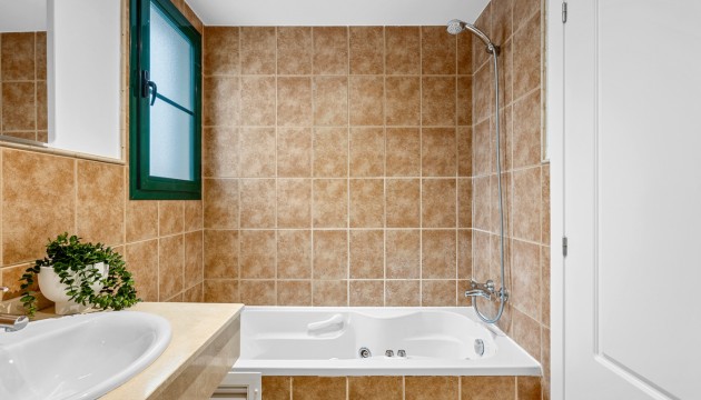 Перепродажа - Квартира - Finestrat