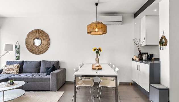 Wiederverkauf - Apartment - Orihuela Costa - La Zenia