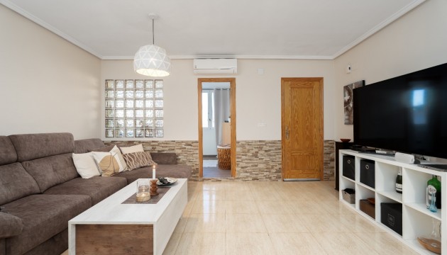 Videresalg - Tosidig - Gran Alacant