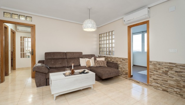 Videresalg - Tosidig - Gran Alacant