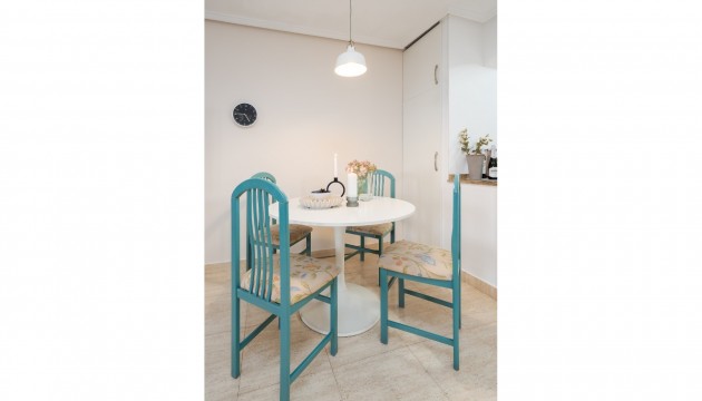 Videresalg - Tosidig - Gran Alacant