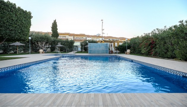 Videresalg - Tosidig - Gran Alacant