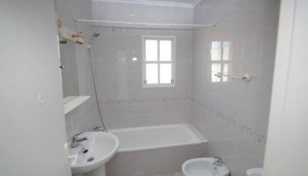 Videresalg - Bungalow - Orihuela Costa - Playa Flamenca