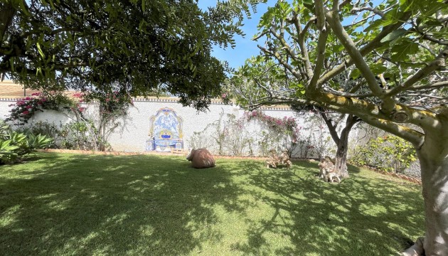 Перепродажа - отдельная вилла - Orihuela Costa - Cabo Roig