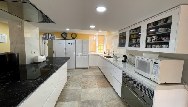 Перепродажа - отдельная вилла - Orihuela Costa - Cabo Roig