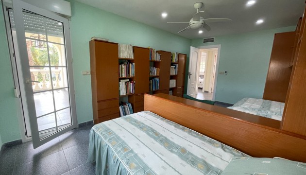 Перепродажа - отдельная вилла - Orihuela Costa - Cabo Roig