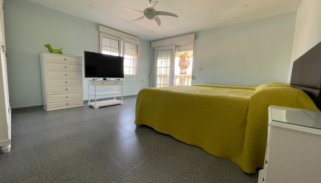 Перепродажа - отдельная вилла - Orihuela Costa - Cabo Roig